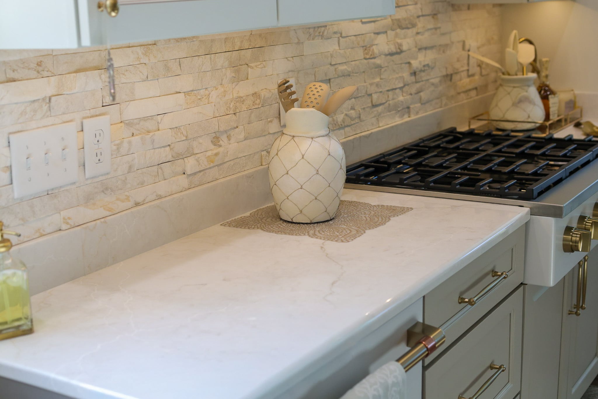 The ROI of Stone Countertop : What West Virginia Homeowners Should Know